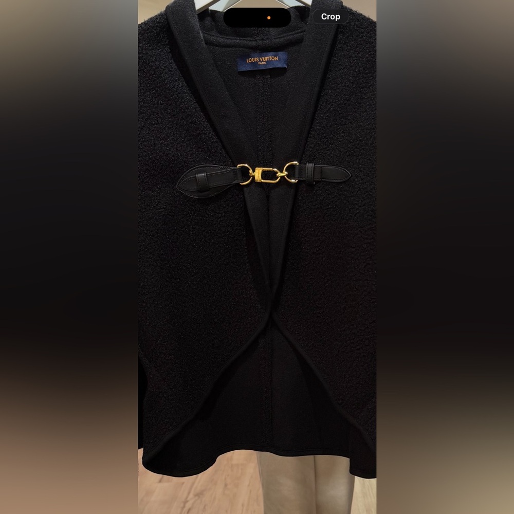 Women’s jacket - Picture 2 of 6